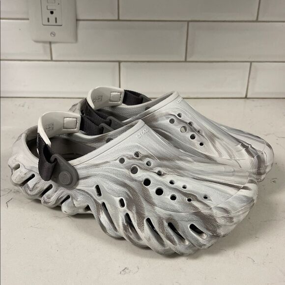 CROCS Echo Marbled Clog Marble Gray and White / Moonlight Clogs Size 8 Junior main image 9